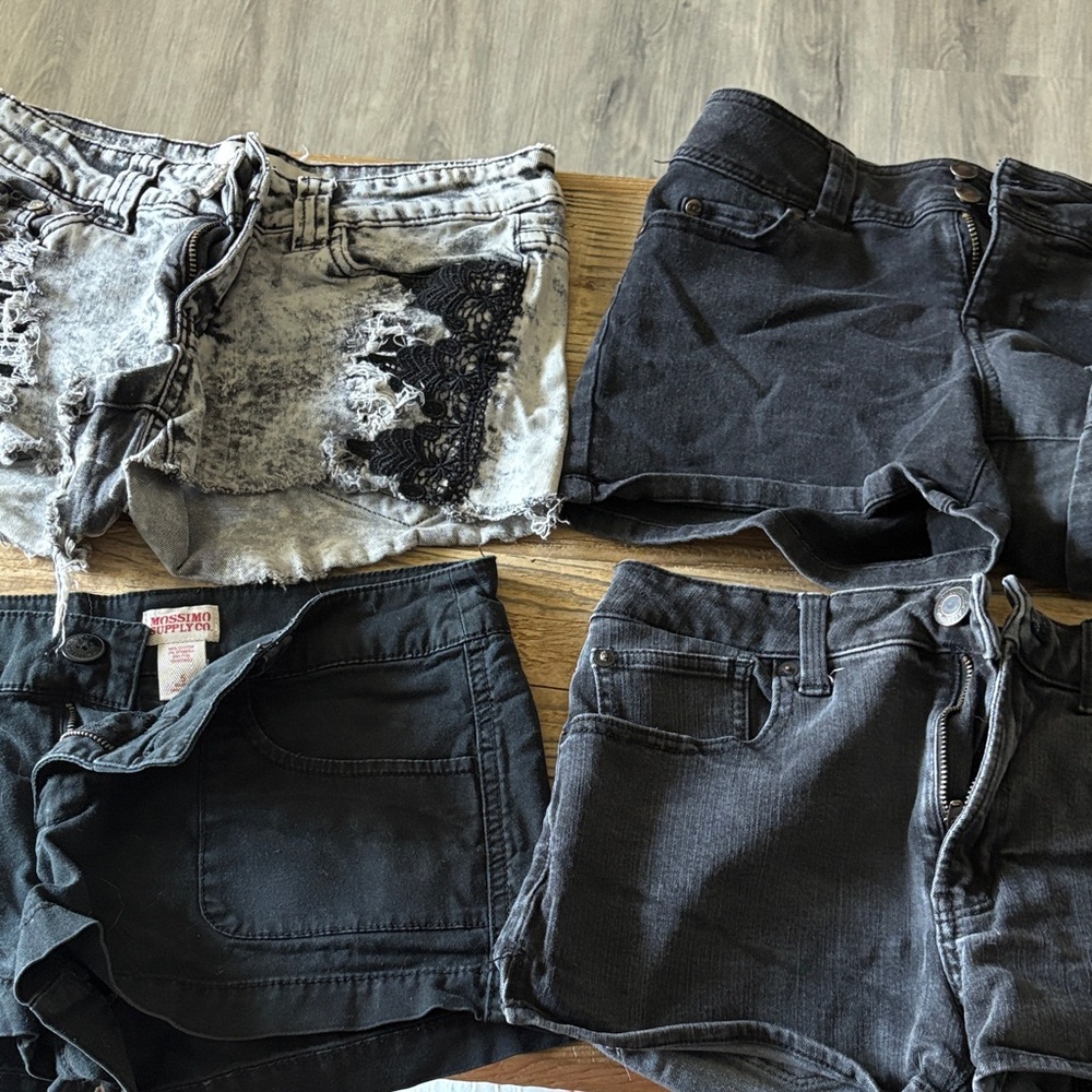 Stylish Black and Gray Denim Shorts Set